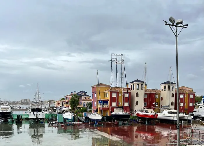 Appartamento Stylish 1-bed Apt, Walk To & Amenities Torrevieja